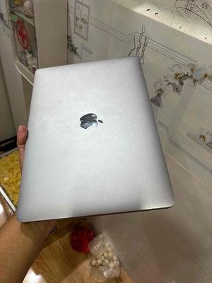 Macbook Pro 016 13inchs 8/256 bán hay gl giao luuw. Mua bán Laptop tại Quận 3 Tp Hồ Chí Minh được đăng bởi Mr Béo Store