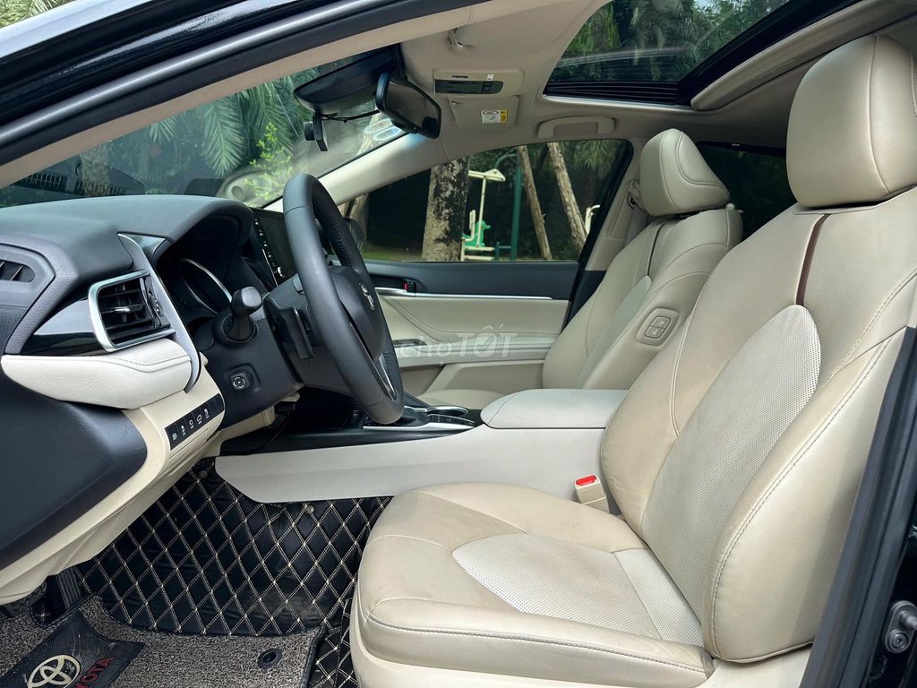 Toyota Camry 2022 2.5Q - 38,000 KM siêu đẹp.. Mua bán Ô tô tại Thành phố Thủ Đức Tp Hồ Chí Minh được đăng bởi Đức Tứ Bánh hình 14