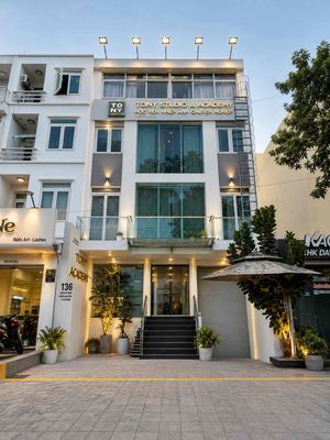 Аренда · 7 комн. · 200 м² · Thành phố Thủ Đức, ул. Nguyễn Hoàng