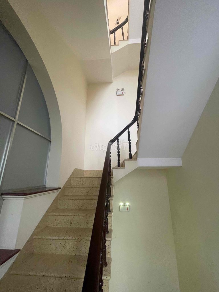 Bán nhà 3.5 tầng 2 mặt tiền đường Lê Hồng Phong , phường Phước Hải . D. Mua bán nhà ở tại Thành phố Nha Trang Khánh Hòa được đăng bởi Phạm Hoài Bảo hình 5