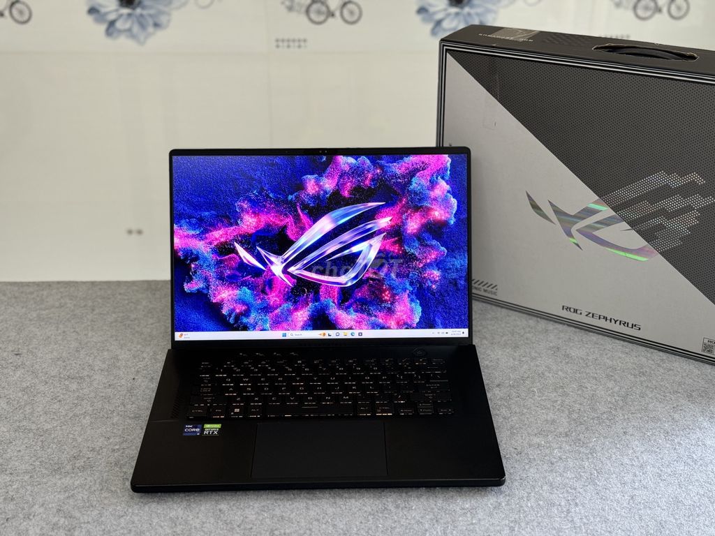 Asus Zephyrus M16 i9-13900H RTX 4070 8GB 2K 240Hz