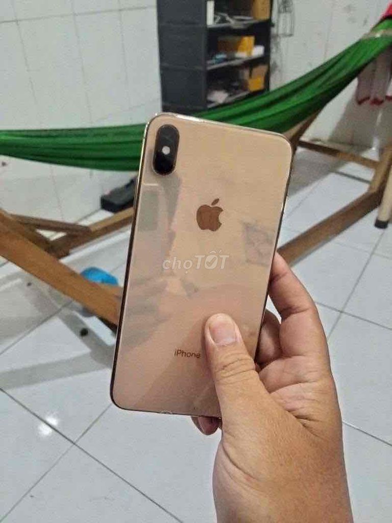 Apple iPhone XS 64gb. Mua bán Điện thoại tại Huyện Bình Chánh Tp Hồ Chí Minh được đăng bởi Le TRUNG hình 1
