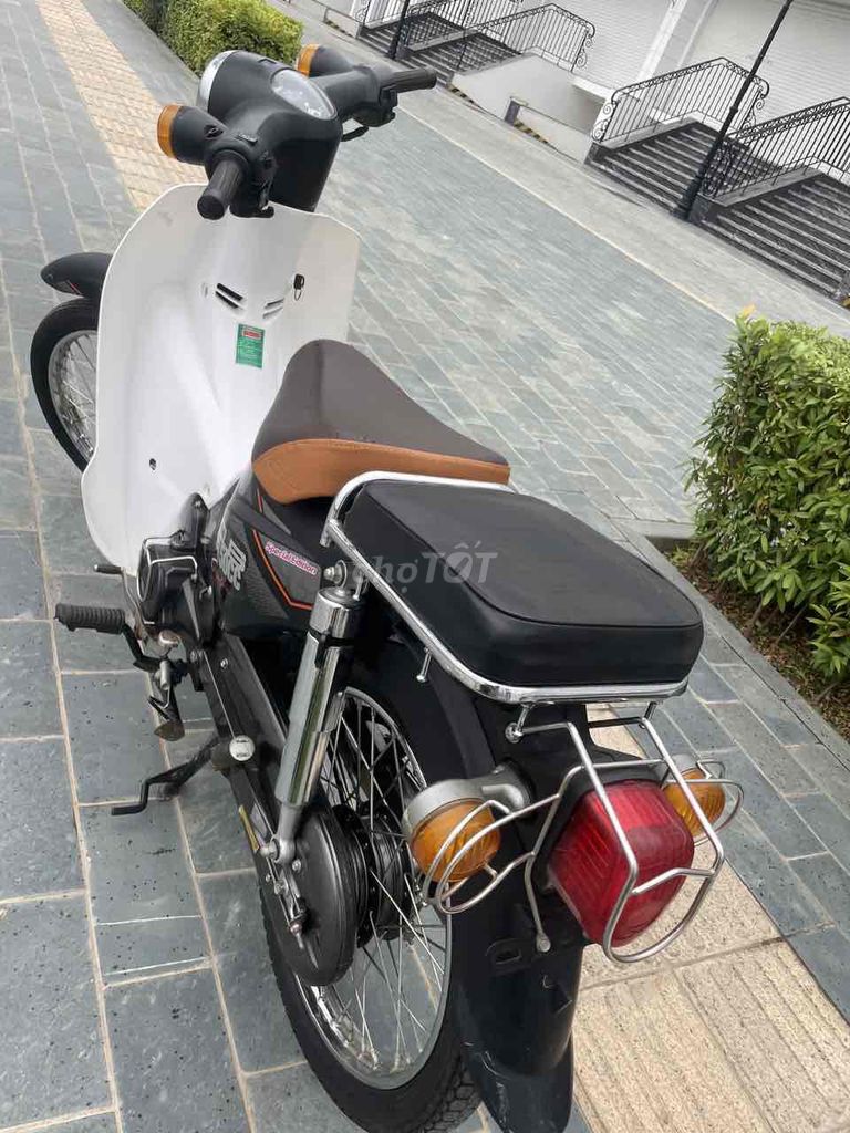 Thanh lý cúp 50cc siêu mới chưa đăng ký. Mua bán Xe máy tại Quận Bắc Từ Liêm Hà Nội được đăng bởi Hữu Nhuận hình 3