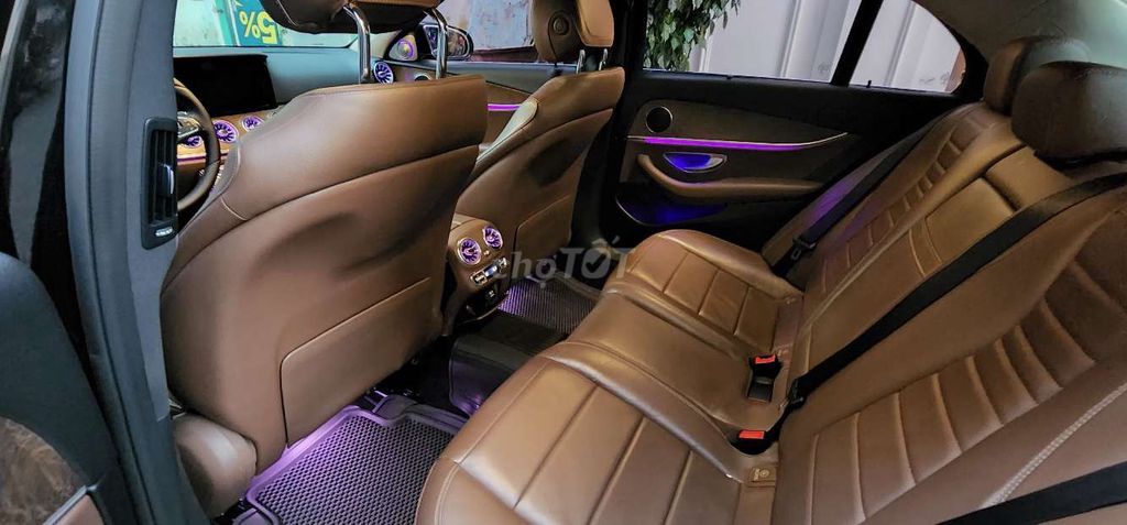 Mer E200 2018 - 79000 km dkld 2019 chính chủ. Mua bán Ô tô tại Quận Bình Tân Tp Hồ Chí Minh được đăng bởi Viet Trung hình 5