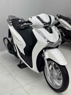 Sh 125 abs 2025 odo 2k  chính chủ. Mua bán Xe máy tại Thị xã Phú Mỹ Bà Rịa - Vũng Tàu được đăng bởi xe máy văn Đinh 