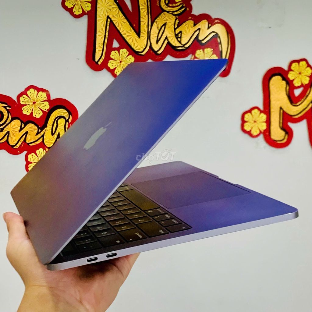 MacBook Pro 2019 i7 16GB - Zin Đẹp, Giá Cực Tốt!