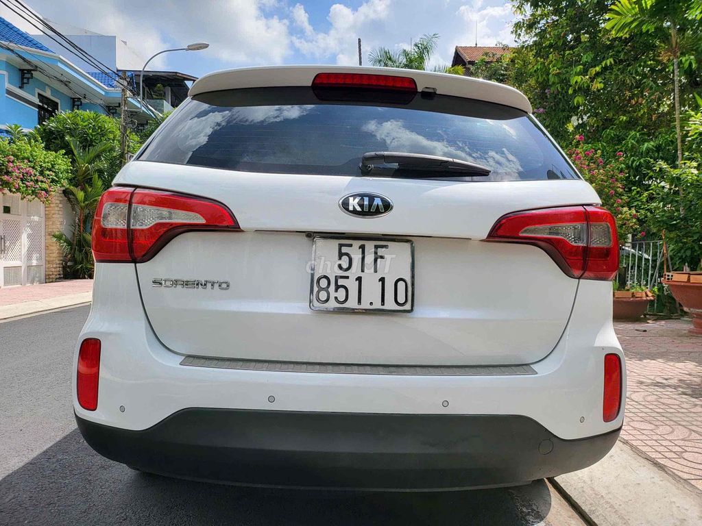 Kia Sorento đk lần đầu t8.2017 máy xăng . Mới 98%. Mua bán Ô tô tại Quận 10 Tp Hồ Chí Minh được đăng bởi Quỳnh Như hình 5
