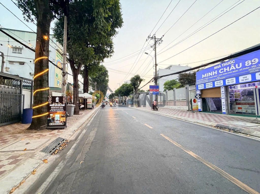 HOT HOT HOT, BÁN GẤP LÔ ĐẤT 66M2, HXH 5M ĐƯỜNG LINH TRUNG, CHỈ 4,4 TỶ