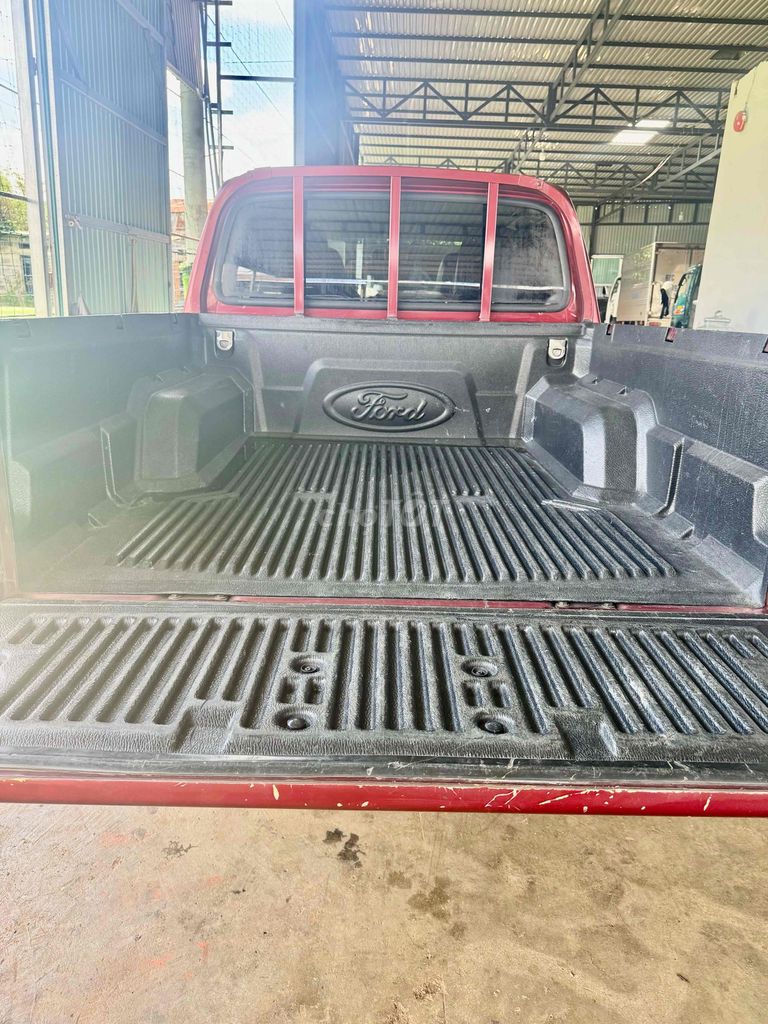 Ford ranger 2 cầu số sàn bản đủ XLT. Mua bán Ô tô tại Thị Xã Buôn Hồ Đắk Lắk được đăng bởi Anh Trung hình 5