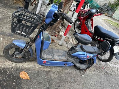 bán xe củ như hình còn chay ok. Mua bán Xe điện tại Quận Cẩm Lệ Đà Nẵng được đăng bởi Minh nhật quang