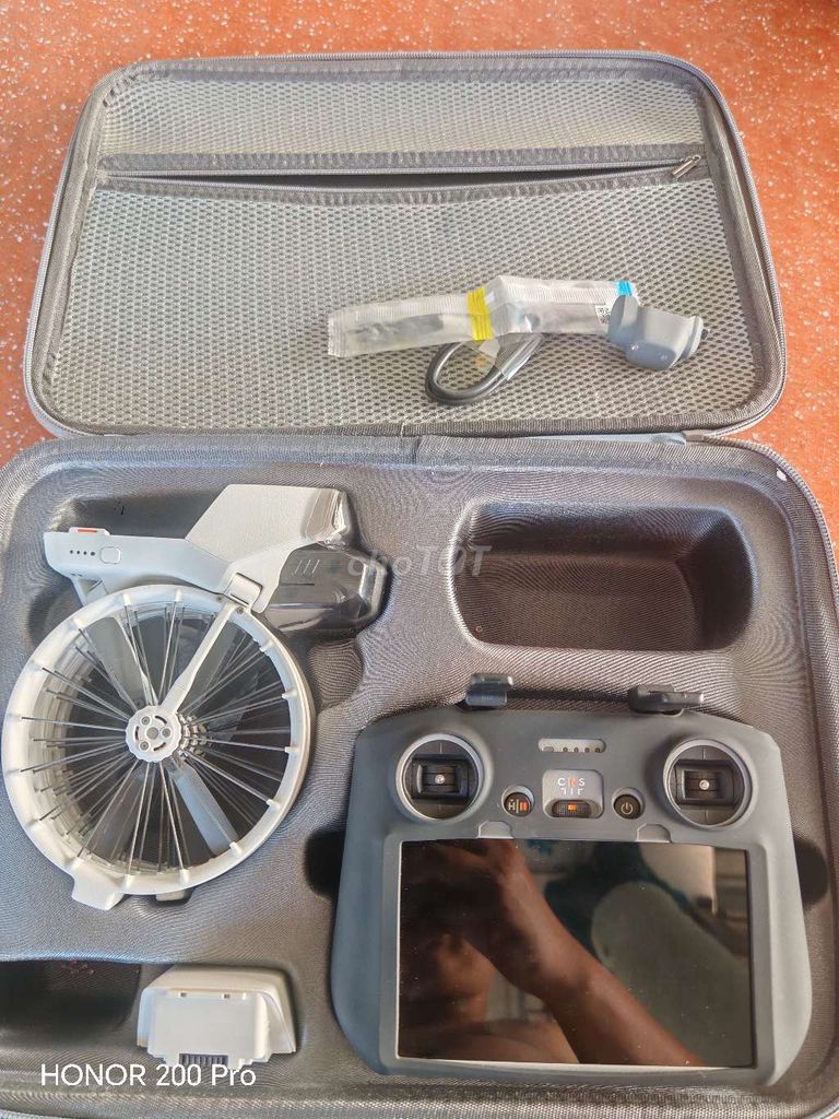 Thanh lý Dji Flipp tay RC2 đẹp . Mua bán Máy ảnh, Máy quay tại Huyện Phong Điền Cần Thơ được đăng bởi Nguyễn Mừng  hình 1