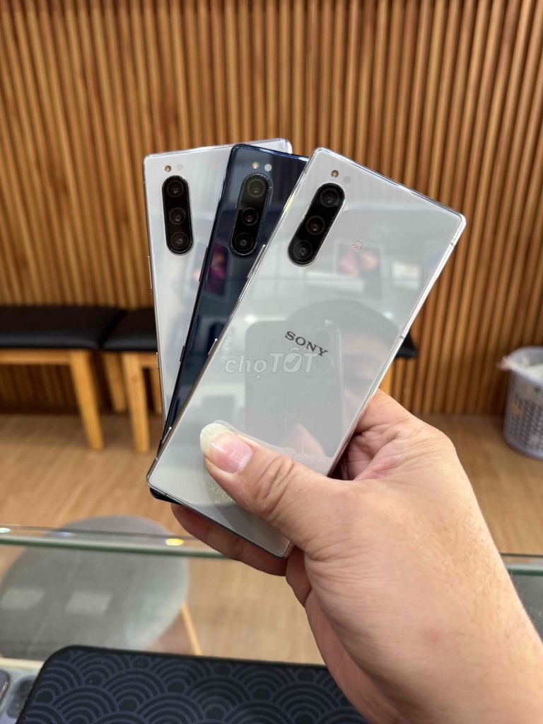Sony Xperia 5 64GB Trắng 98%. Mua bán Điện thoại tại Quận 10 Tp Hồ Chí Minh được đăng bởi Phi Đăng Sơn Store hình 1