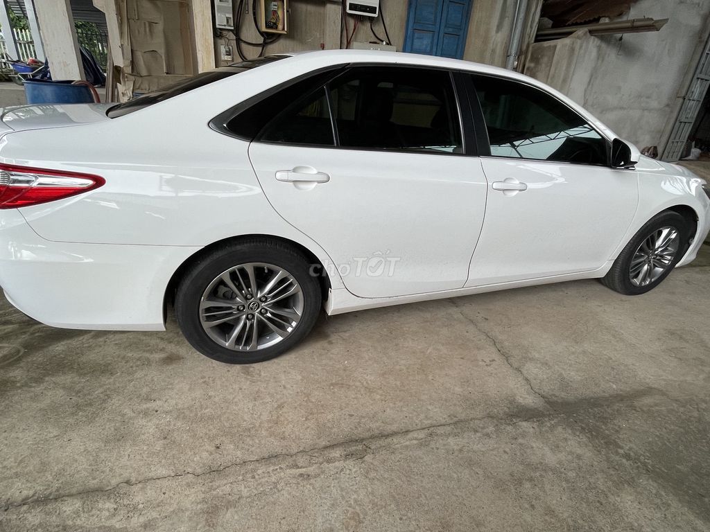 Toyota Camry 2015 SE 2.5 AT - 140000 km. Mua bán Ô tô tại Huyện Xuyên Mộc Bà Rịa - Vũng Tàu được đăng bởi Nguyễn Thành Vũ hình 2