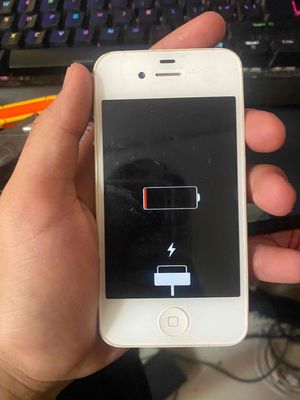 em cần bán máy lock iphone 4. Mua bán Điện thoại tại Quận 1 Tp Hồ Chí Minh được đăng bởi  Vũ Phụng