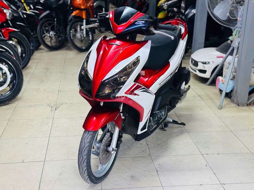 XE MÁY THỊNH PHÁT - AIR BLADE 125 ĐỎ TRẮNG BIỂN HN. Mua bán Xe máy tại Quận Bắc Từ Liêm Hà Nội được đăng bởi XE MÁY THỊNH PHÁT XE LƯỚT GIÁ RẺ hình 6