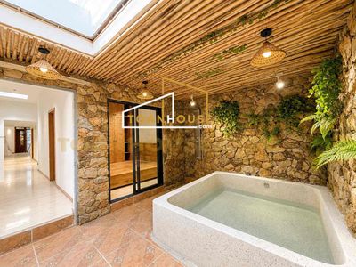 Rent · 3 bd · 110 м² · Quận Ngũ Hành Sơn, ул. An Thượng
