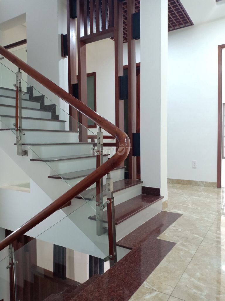 Chính chủ cho thuê VP25m2, sẵn máy lạnh, nội thất, có h/đơn VAT. Cho thuê văn phòng, mặt bằng kinh doanh tại Quận Gò Vấp Tp Hồ Chí Minh được đăng bởi PSiT Office hình 4