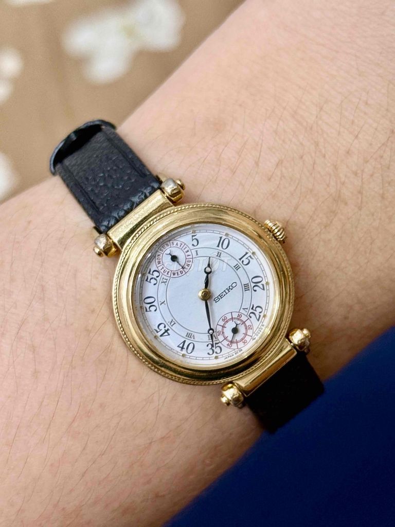 Đồng hồ Seiko Nữ Vintage Mạ vàng. Mua bán Đồng hồ tại Quận Tân Phú Tp Hồ Chí Minh được đăng bởi Kiều Trang hình 1