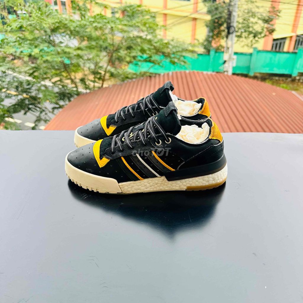 [CHÍNH HÃNG][Mới 97%] Adidas Rivalry Boost. new 3t