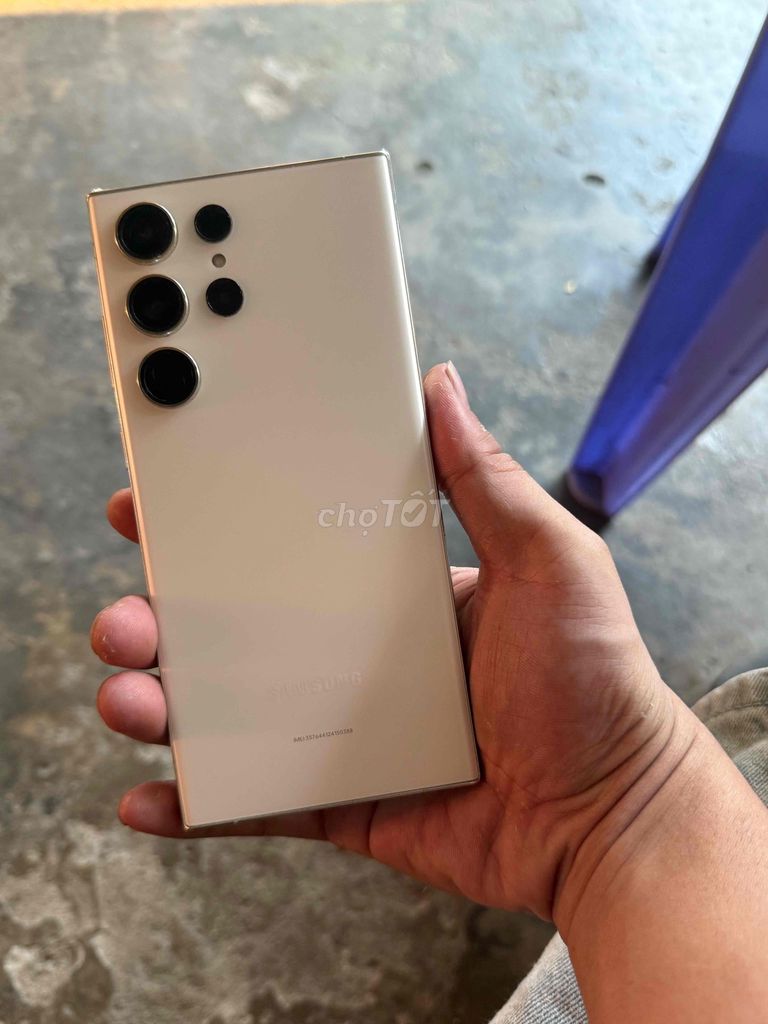 Samsung S23 Ultra Trắng. Mua bán Điện thoại tại Huyện Đức Linh Bình Thuận được đăng bởi le hoang liêm hình 1