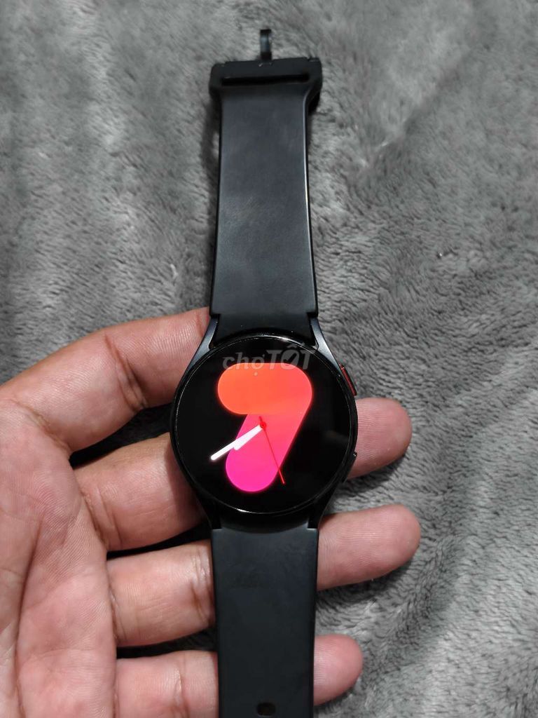 Samsung Galaxy Watch 5 40mm Đen zin. Mua bán Thiết bị đeo thông minh tại Thành phố Vĩnh Long Vĩnh Long được đăng bởi Duy Kha MOBILE hình 1