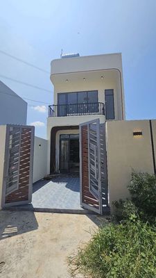 Townhouse 100 m² · 3 bed · Đường Lê Văn Lương