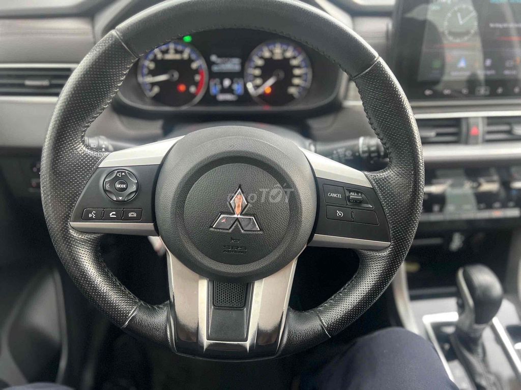Mitsubishi Xpander 2022 Premium. Mua bán Ô tô tại Thành phố Thủ Dầu Một Bình Dương được đăng bởi Thu Trang Mitsubishi hình 5