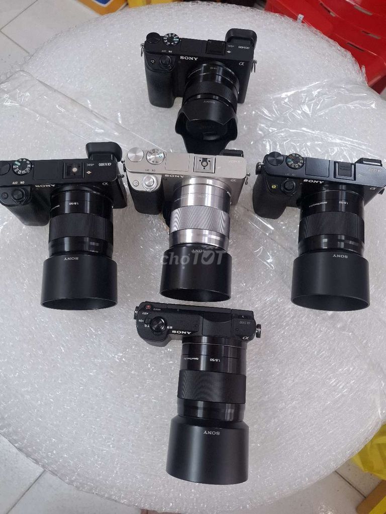 Bán 5 bộ sony .kèm lens chân dung .chụp tết. Mua bán Máy ảnh, Máy quay tại Quận 1 Tp Hồ Chí Minh được đăng bởi máy ảnh phạm gia hình 1