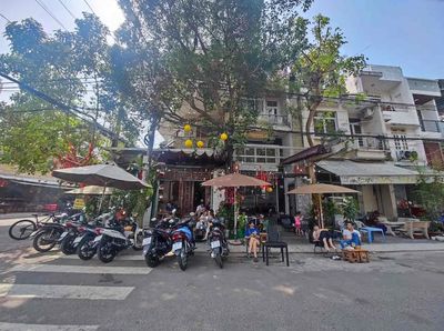 Cần tuyển nhân viên phụ quán cà phê Quận 7. Việc làm tại Quận 7 Tp Hồ Chí Minh được đăng bởi Nguyễn Khánh