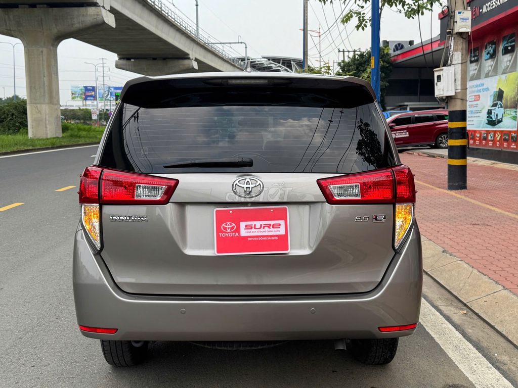 Innova 2018 2.0E - Màu Đồng Ánh Kim. Mua bán Ô tô tại Quận Gò Vấp Tp Hồ Chí Minh được đăng bởi Lộc Xe Cũ Toyota Đông Sài Gòn Nguyễn Văn Lượng hình 3