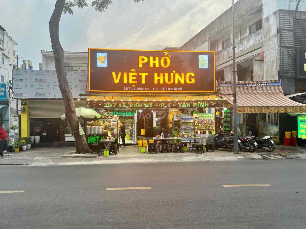 Nv phụ quán ăn Tân Bình lương ngày