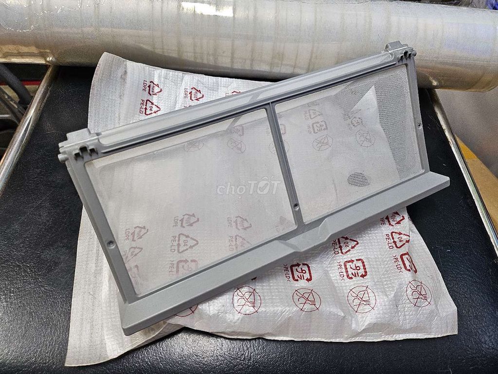 Khay lọc bụi vải Máy sấy quần áo bơm nhiệt Samsung. Mua bán Nội thất, đồ gia dụng khác tại Quận Bình Thạnh Tp Hồ Chí Minh được đăng bởi MỸ PHƯỢNG  hình 1