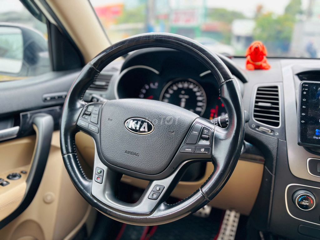 Kia Sorento Dầu 2.2 DATH 2017 (Full) -12v km. Mua bán Ô tô tại Thành phố Dĩ An Bình Dương được đăng bởi Siêu Thị Ô Tô Bình Dương  hình 14