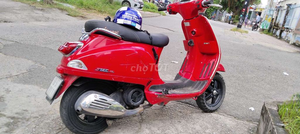 Bán xe Vespa 2011. Mua bán Xe máy tại Thành phố Rạch Giá Kiên Giang được đăng bởi Trần quốc thanh hình 1