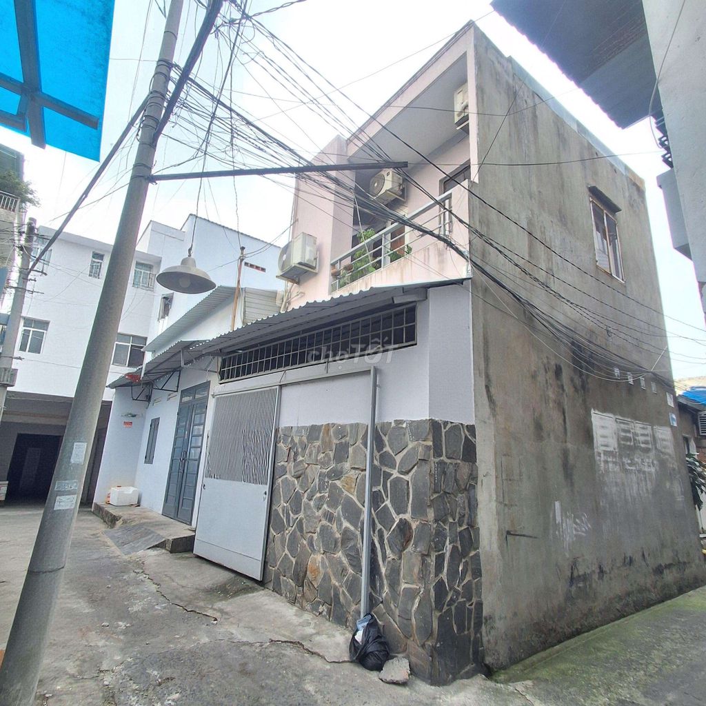 CHO THUÊ NHÀ FUN NỘI THẤT GIÁ RẺ 