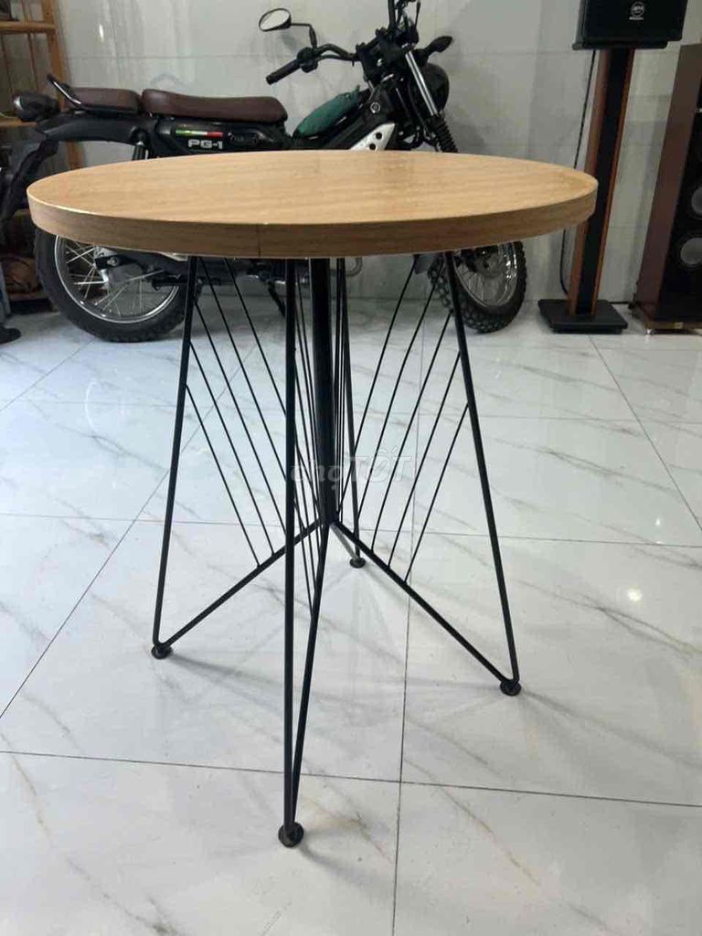 Bàn cafe Gỗ, Kim loại Tròn. Mua bán Bàn ghế tại Quận 12 Tp Hồ Chí Minh được đăng bởi Khánh Băng hình 1