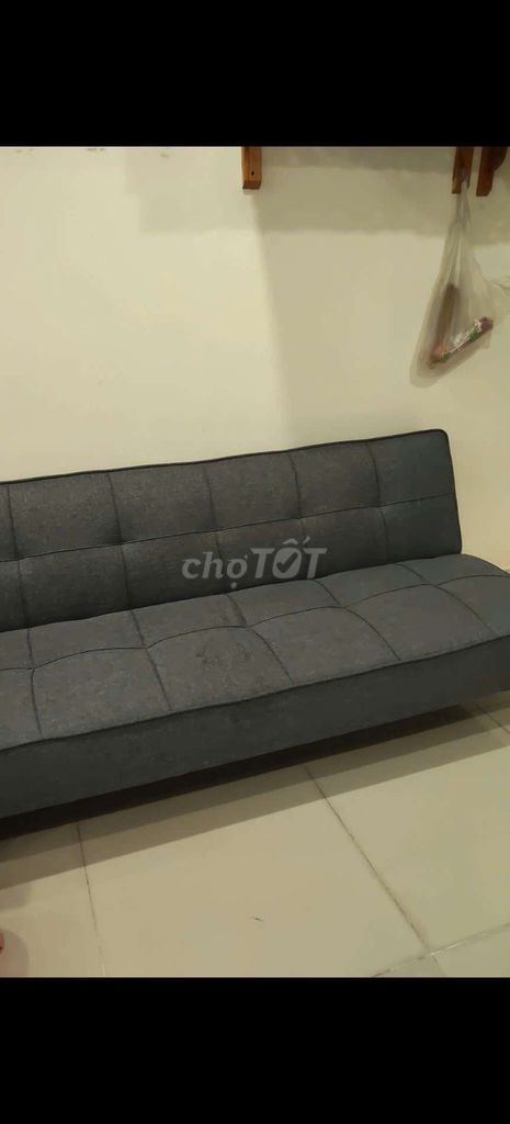 Ghế sofa kiêm giường màu Xám. Mua bán Bàn ghế tại Quận 8 Tp Hồ Chí Minh được đăng bởi Ngọc Diệp hình 1