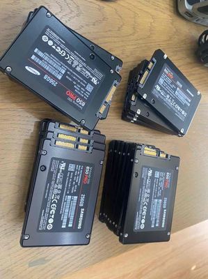 SSD Samsung 250G Evo 860 chuẩn zin 100%. Mua bán Linh kiện (RAM, Card...) tại Quận 7 Tp Hồ Chí Minh được đăng bởi Jack Nguyễn