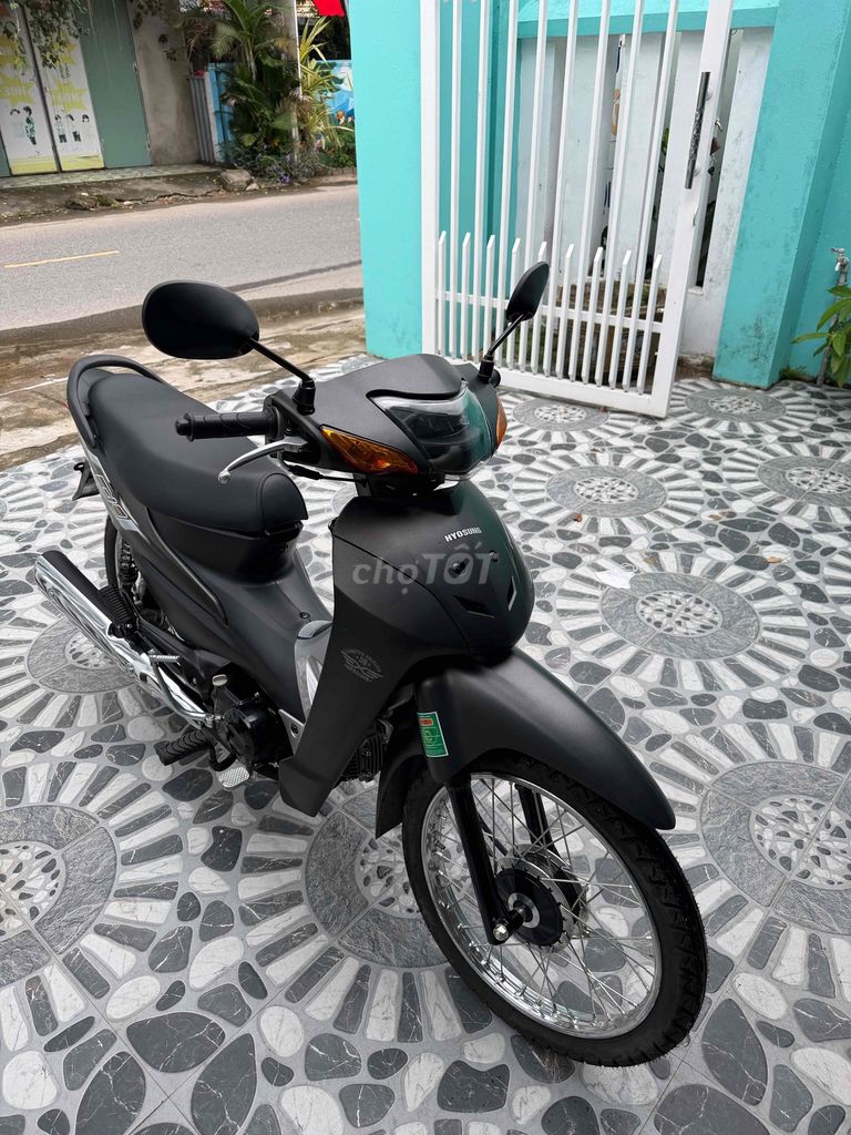 e dư 1 con wave 50cc