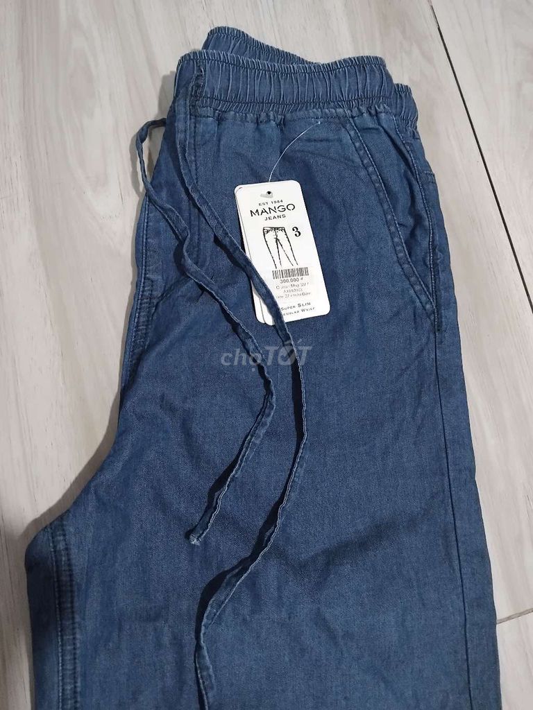 Quần jeans cạp thun hiệu ManGo