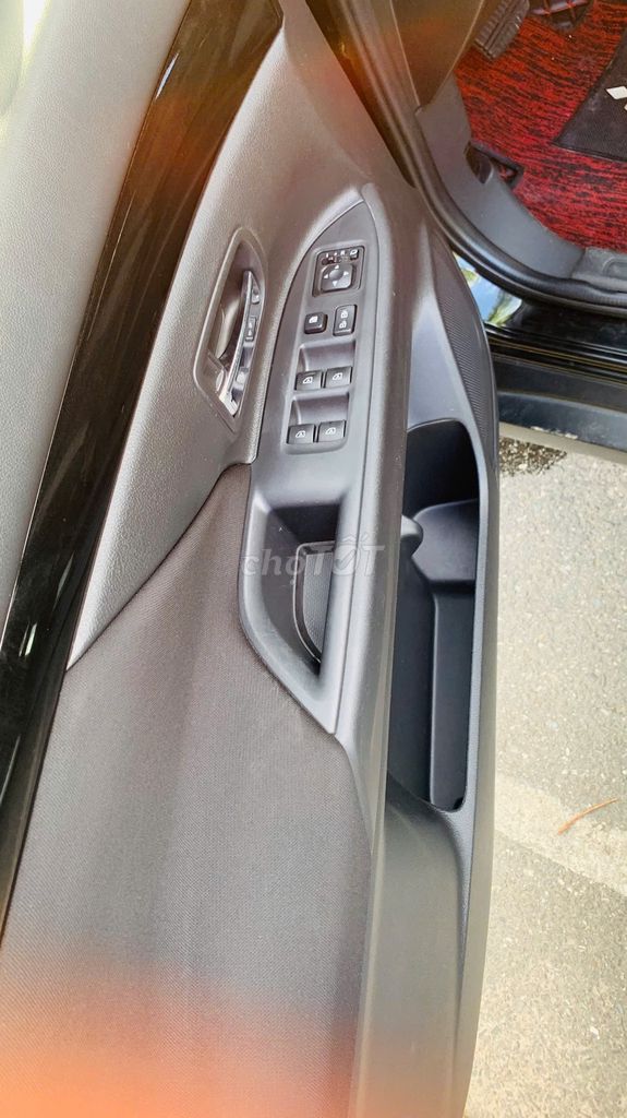 Mitsubishi Outlander 2021 2.0 CVT - 90000 km. Mua bán Ô tô tại Quận Cẩm Lệ Đà Nẵng được đăng bởi Nguyễn Đức Trưởng hình 14