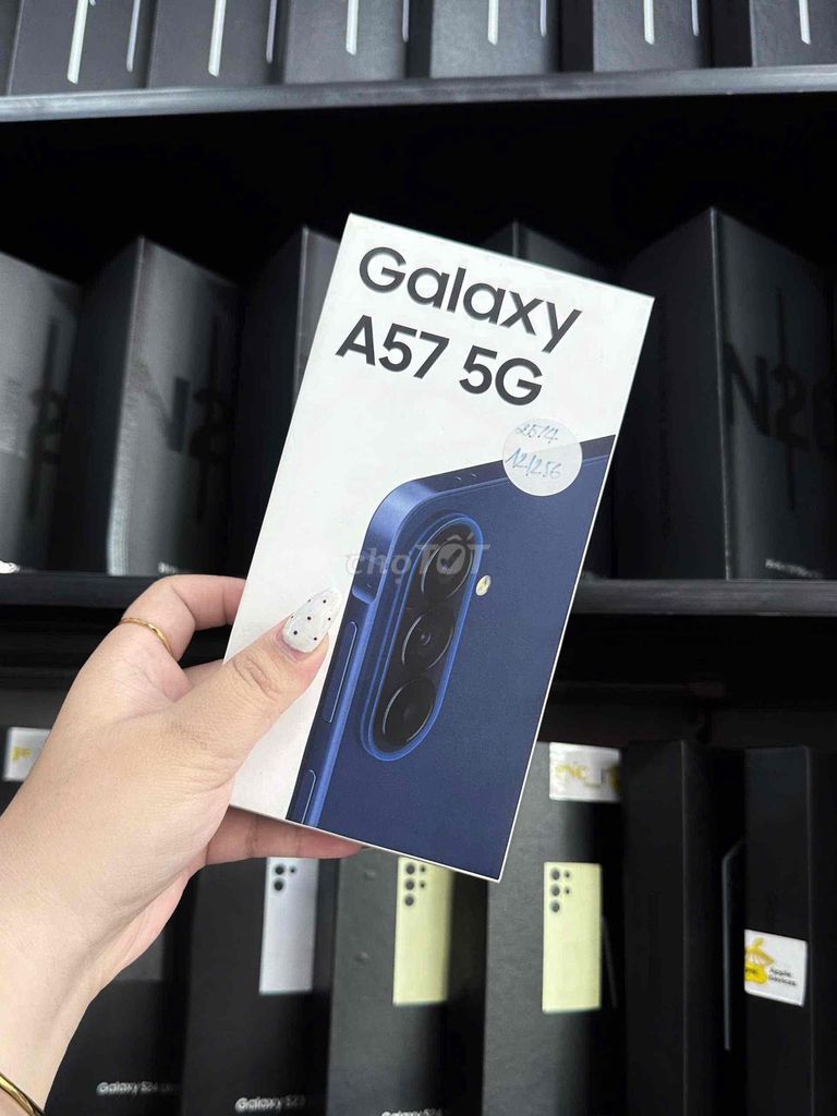 Galaxy A57 5G 256GB new. Mua bán Điện thoại tại Quận Ninh Kiều Cần Thơ được đăng bởi PNC STORE hình 1