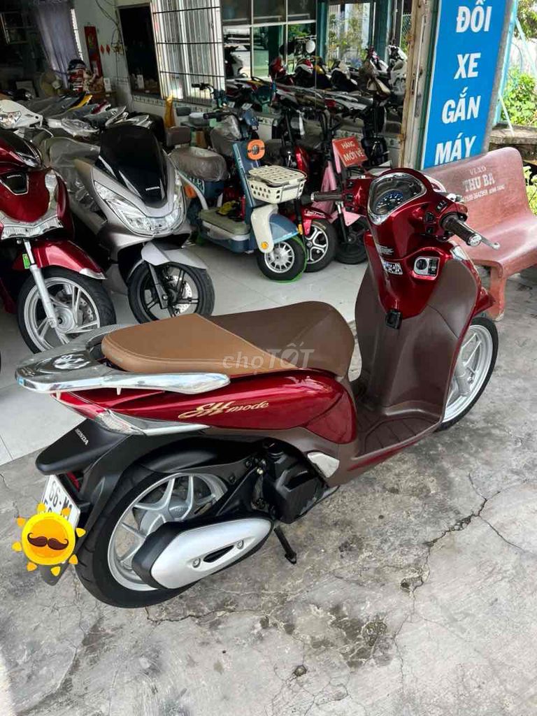 SH mode khoá Smakey Đẹp Zin (trả góp). Mua bán Xe máy tại Huyện Lai Vung Đồng Tháp được đăng bởi Cửa Hàng Xe Gắn Máy PHONG uy tín hình 2