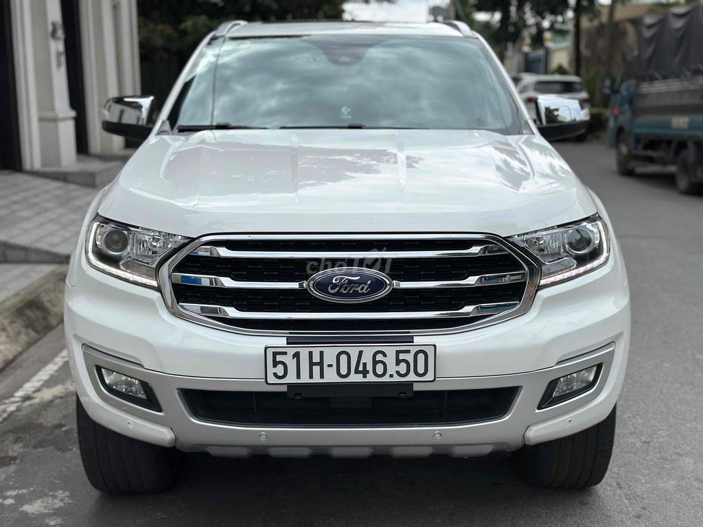 Ford Everest 2019 Titanium 2.0L 4x4 AT - 90000 km. Mua bán Ô tô tại Quận 12 Tp Hồ Chí Minh được đăng bởi F2Auto hình 1
