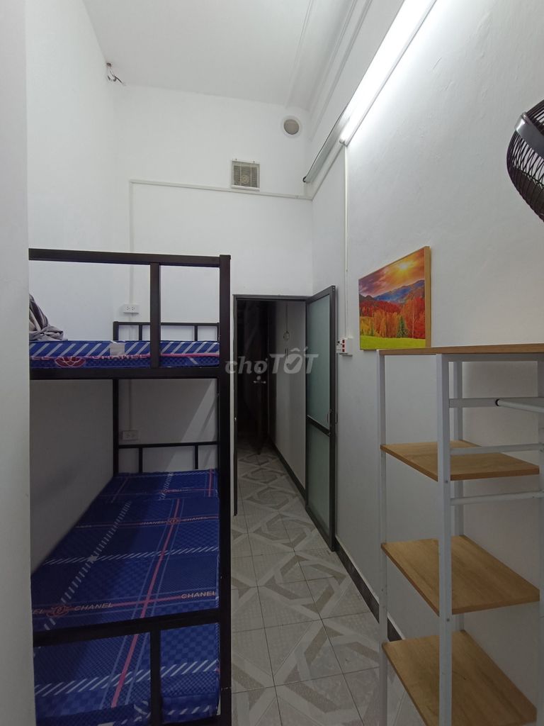 Phòng đơn 16 Hoàng Cầu, homestay 360 Đê La Thành giá 1tr2-2tr3