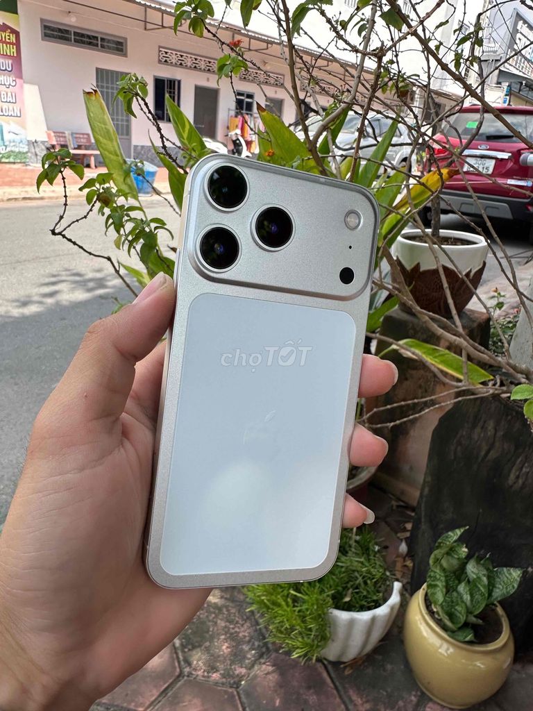 Apple iPhone XR 512GB Bạc. Mua bán Điện thoại tại Thành phố Cà Mau Cà Mau được đăng bởi nguyễn hình 1