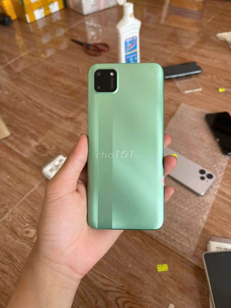 Realme C11, 32GB, pin trâu, vỏ đẹp. Mua bán Điện thoại tại Thành phố Thủ Dầu Một Bình Dương được đăng bởi Phước Mobile hình 1