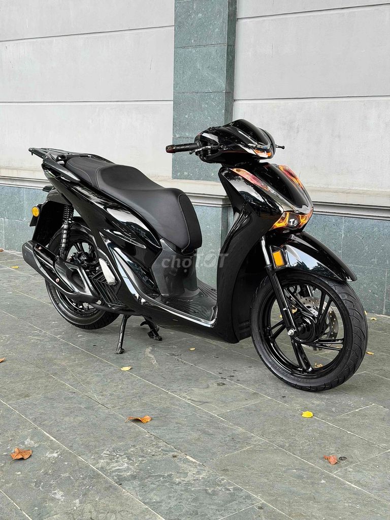 ОЧИСТИТЕЛЬНАЯ МАШИНА SH150 ABS 2021 АВТОНОМНАЯ