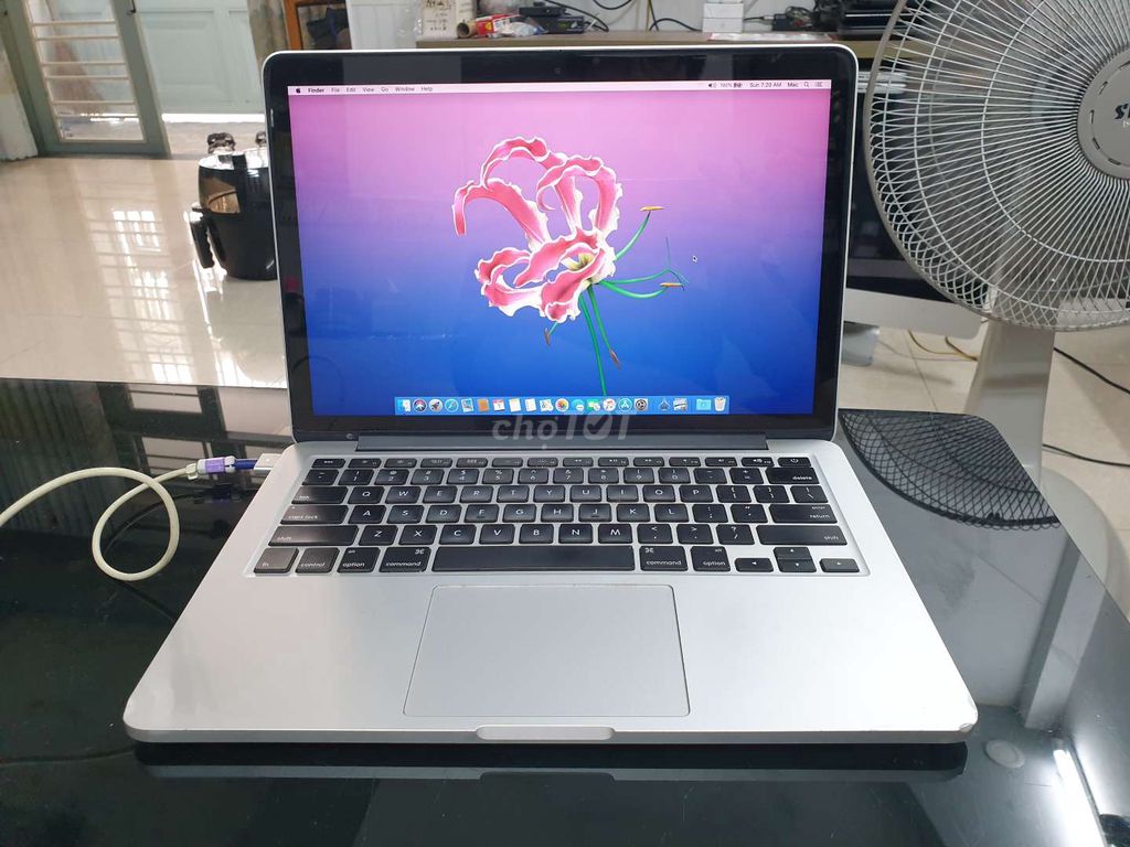 Macbook pro retina 2015 13 inch 2k I5 2.9g 8g 128g