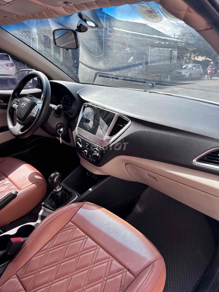 Hyundai Accent 2019 Trắng. Mua bán Ô tô tại Thành phố Buôn Ma Thuột Đắk Lắk được đăng bởi Minh hình 8